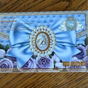 Pat McGrath Bridgerton Blue and Gold Eyeshadow Palette